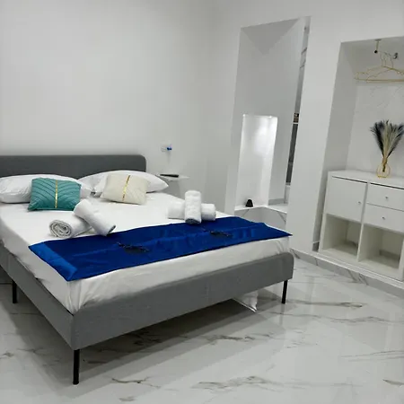 Sanfeliceguestroom 3*