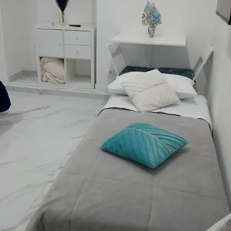 Sanfeliceguestroom Bed & Breakfast Neapel